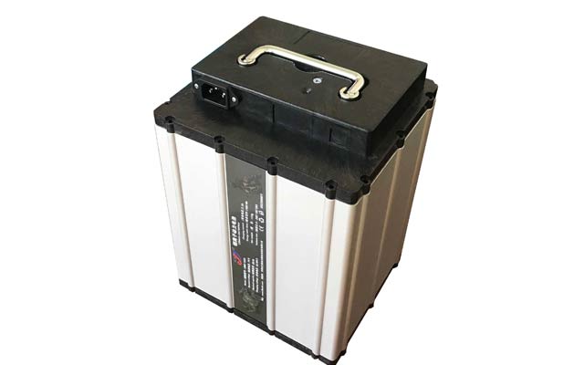 明泰鋁業(yè)環(huán)保綠色的3003鋁板動力電池殼料 明泰鋁業(yè)環(huán)保綠色的3003鋁板動力電池殼料